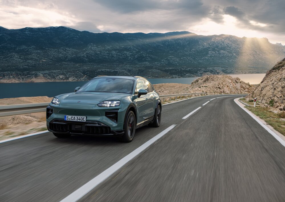 News: The All New Porsche Cayenne EV